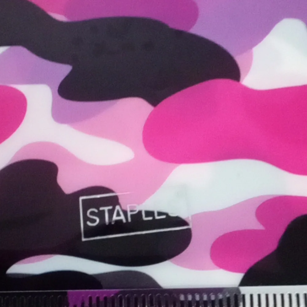 STAPLES CAMO POLY SLIDE ENVELOPES! NEW!! BUNDLE OF 10